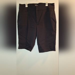 Martha Stewart Bermuda Length Shorts